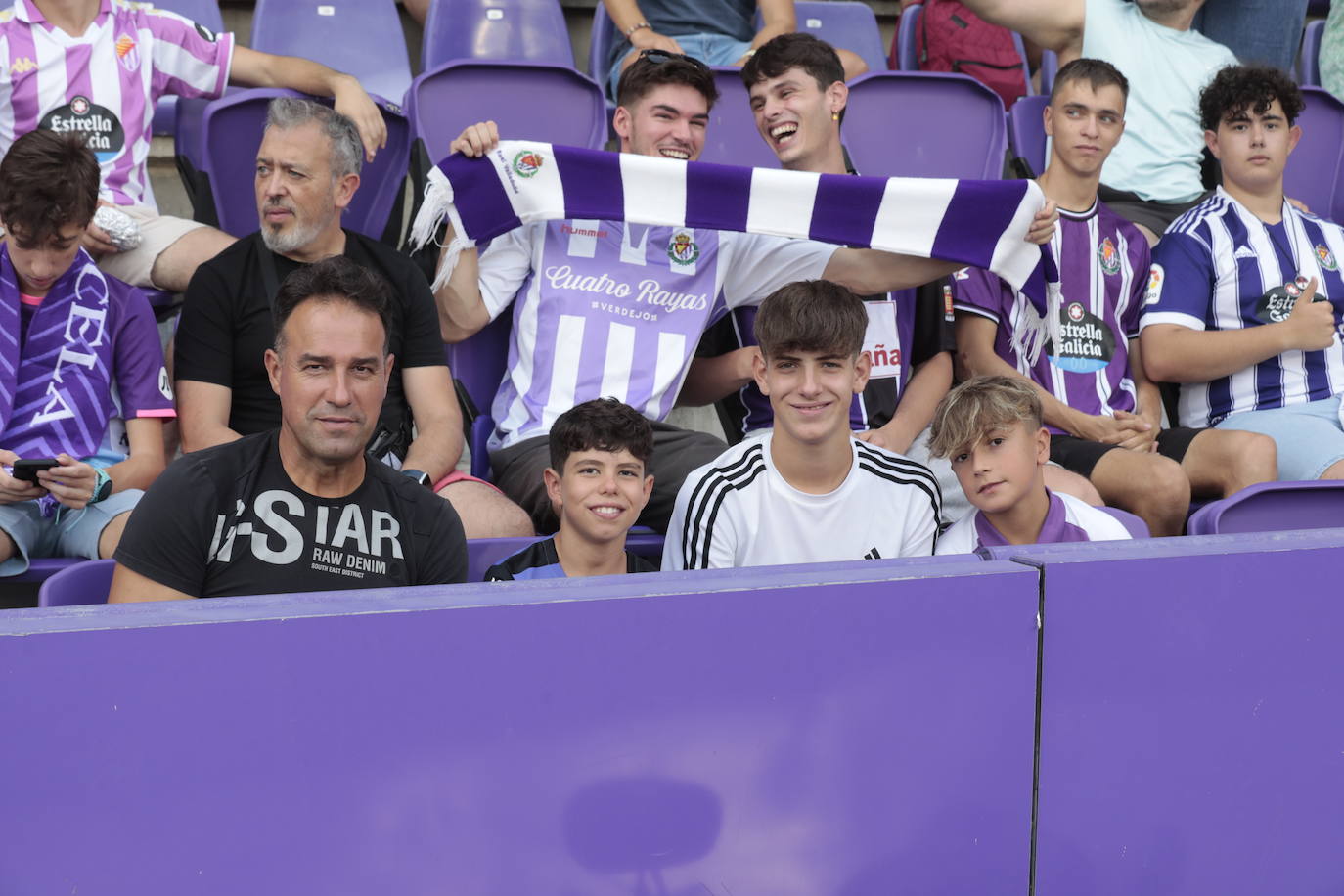 Búscate en la grada del estadio José Zorrilla (4/4)