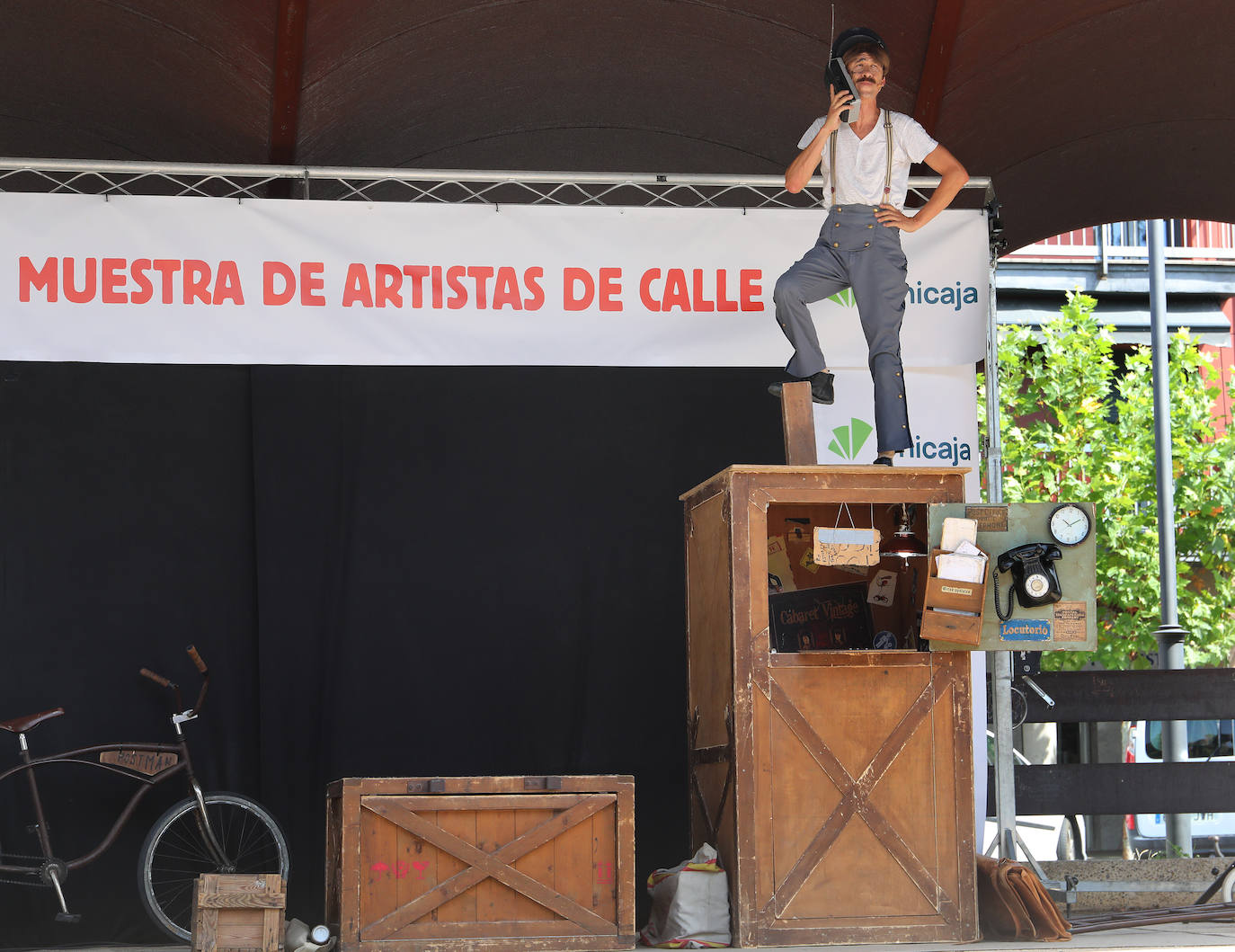 El teatro callejero llena Palencia