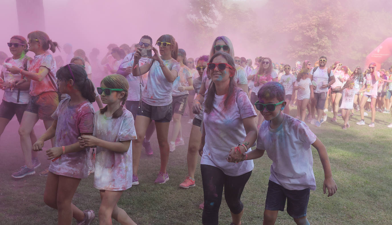 La Holi San Antolín tiñe el Sotillo de colores