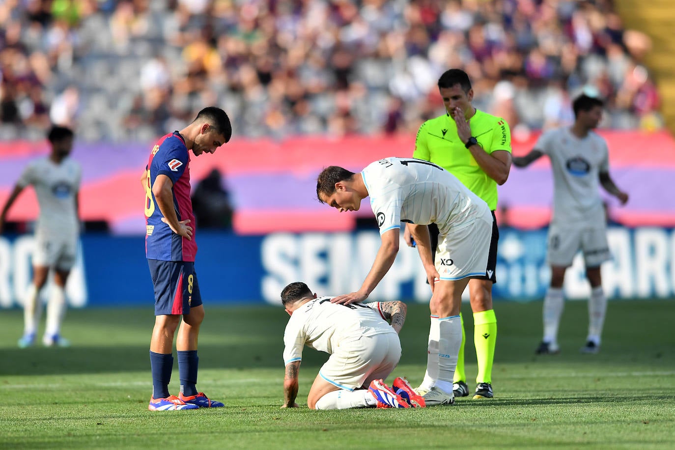 La goleada del Barcelona al Real Valladolid, en imágenes