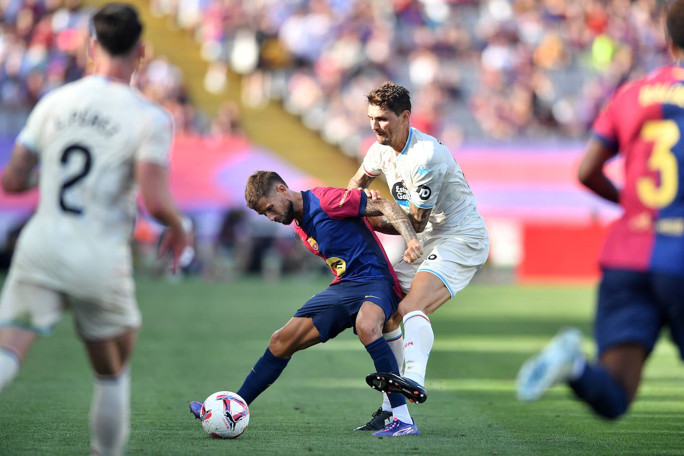 La goleada del Barcelona al Real Valladolid, en imágenes