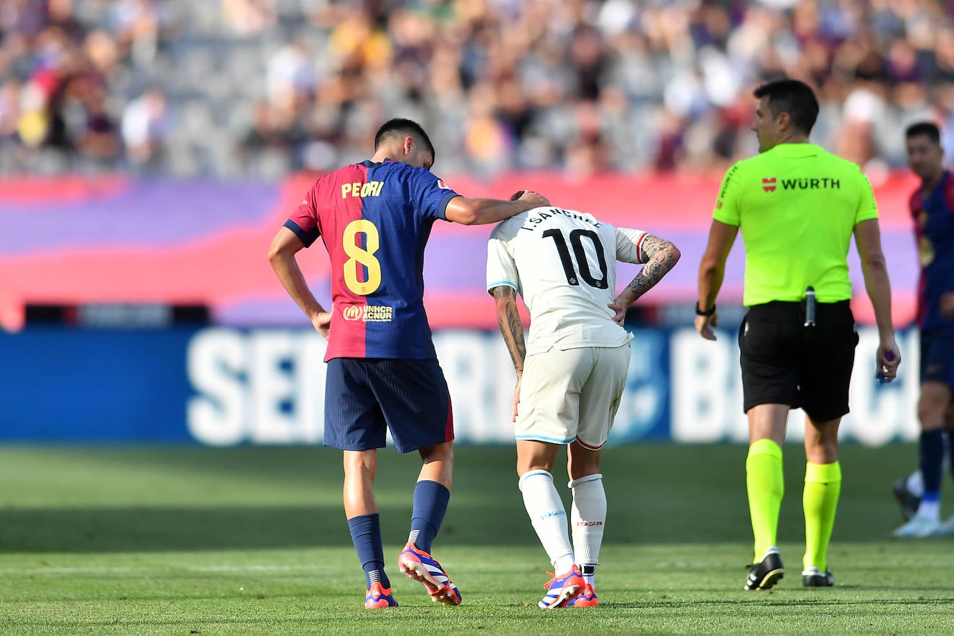 La goleada del Barcelona al Real Valladolid, en imágenes