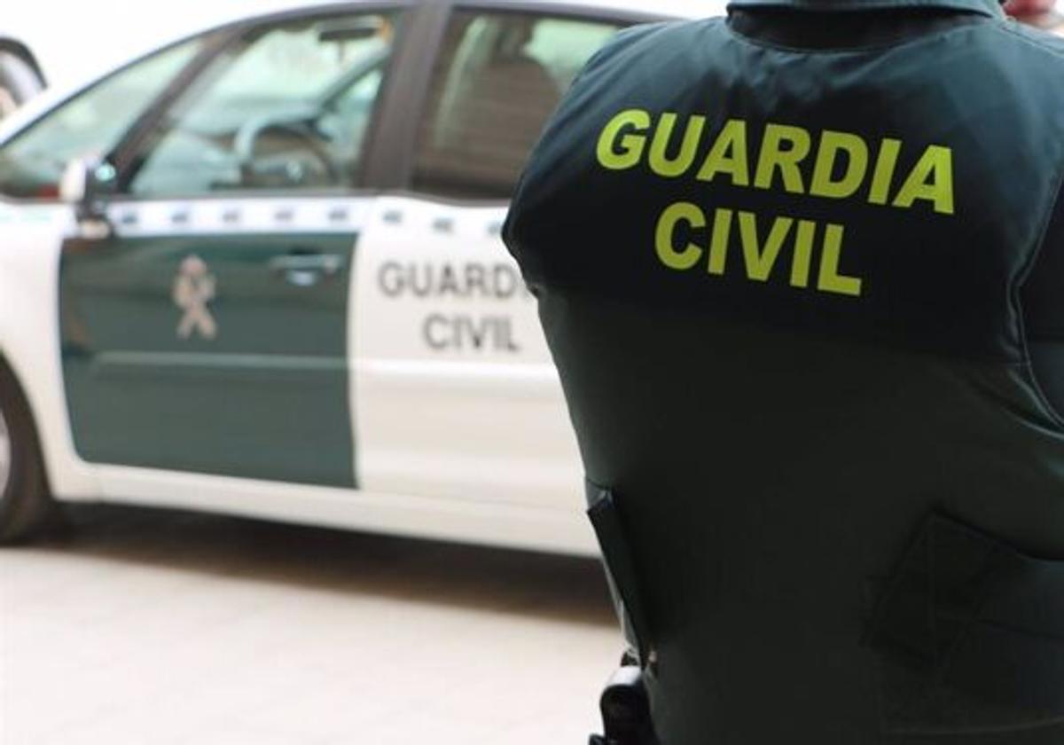 Un agente de lal Guardia Civil.