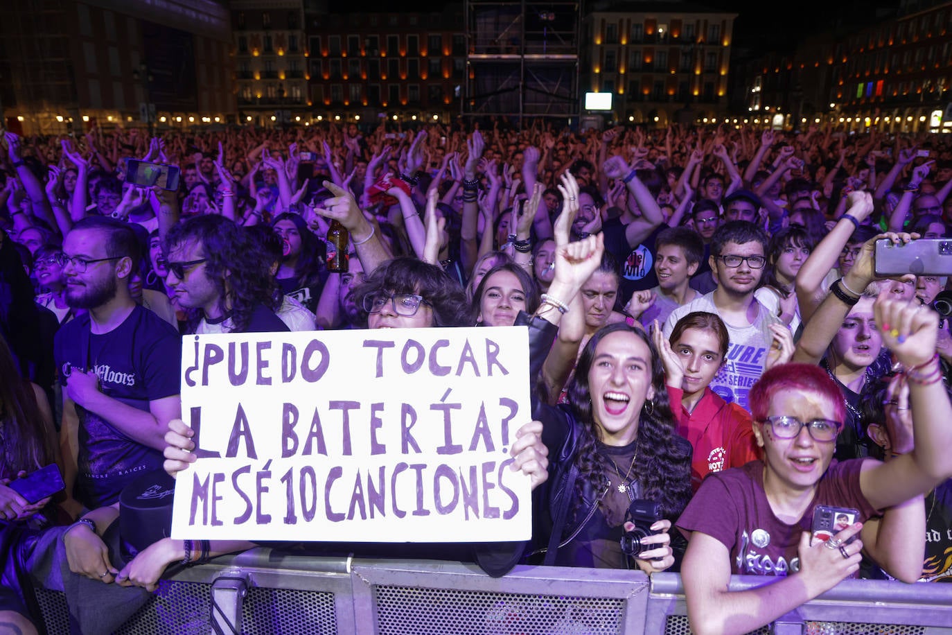 Las imágenes del concierto de Mägo de Oz en la Plaza Mayor