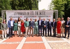 Rodrigo Nieto, Alejandro García Pellitero, Silvia Tomillo, Blanca Jiménez, Carolina del Bosque, Alberto Gutiérrez, Víctor Manuel Martín, Irene Carvajal (teniente de alcalde), Goyo Ezama (director general de El Norte de Castilla), Jesús Julio Carnero (alcalde), Alberto Cuadrado, José Ignacio Zarandona, Mayte Martínez, Francisco Blanco y Ángel Ortiz (director de El Norte de Castilla).