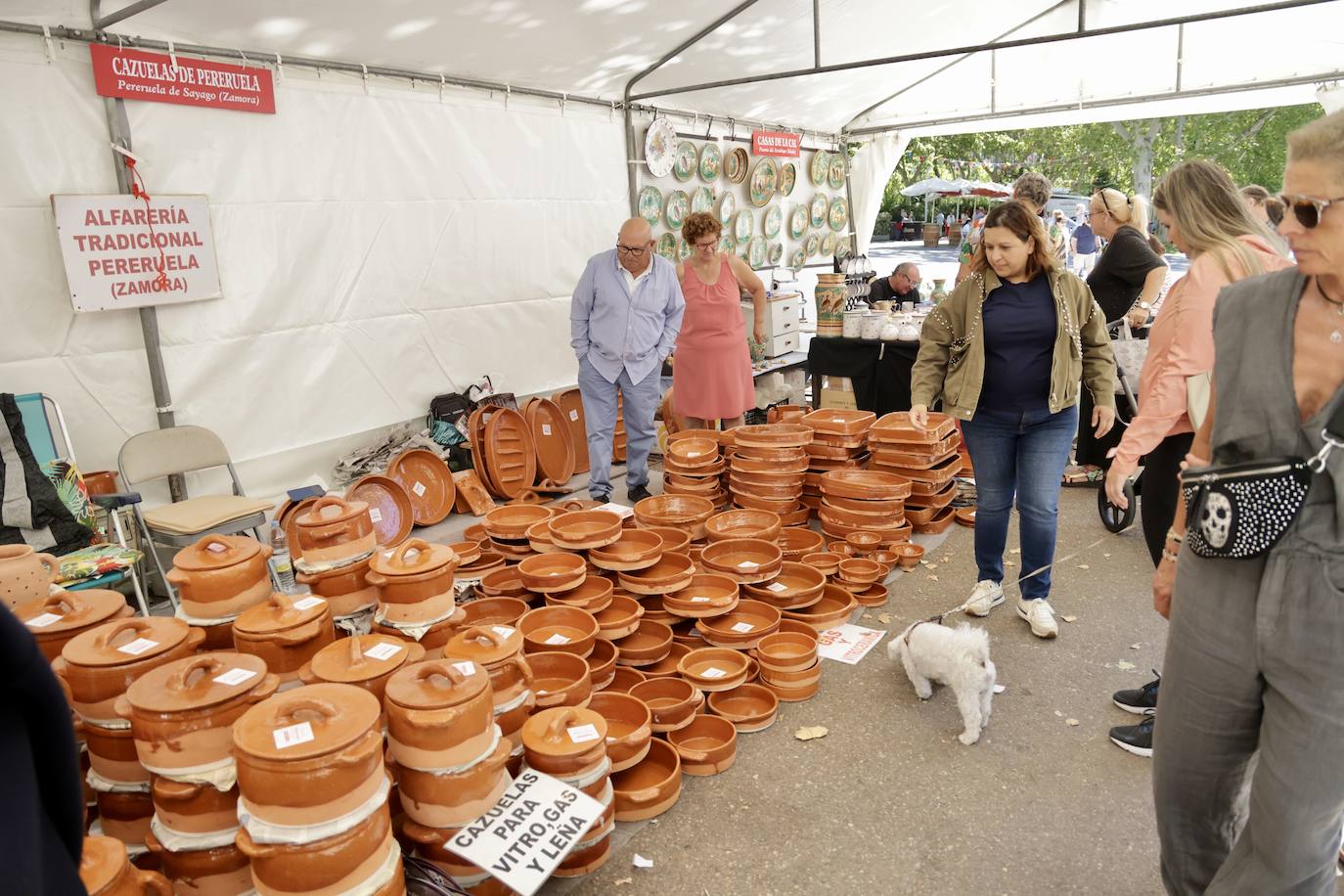 Las imágenes de la Feria de Cerámica y Alfarería en Recoletos