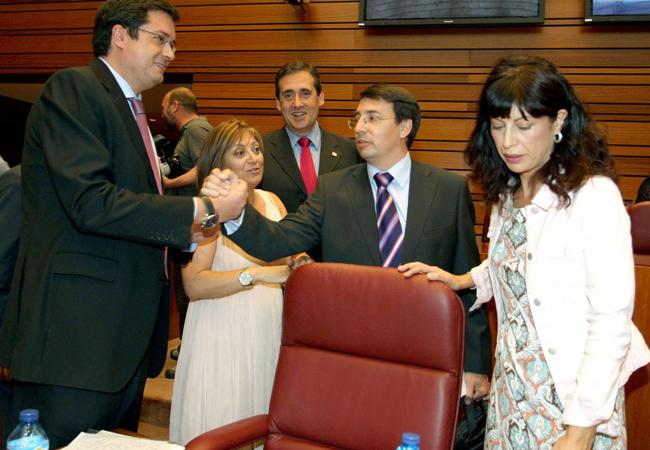 Óscar López con la hoy también ministra Ana Redondo, en la etapa en la que estaban al frente del Grupo Socialista de las Cortes de Castilla y León.