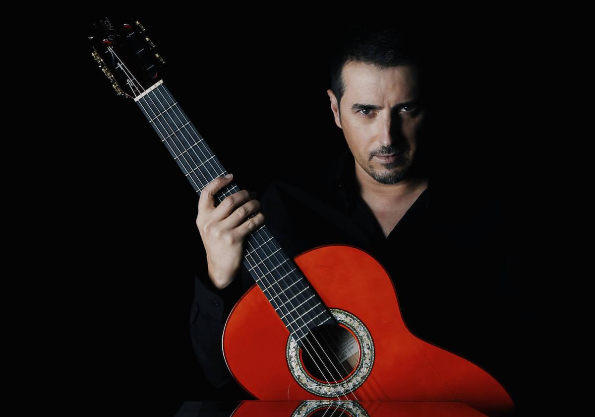 El guitarrista vallisoletano Raúl Olivar.