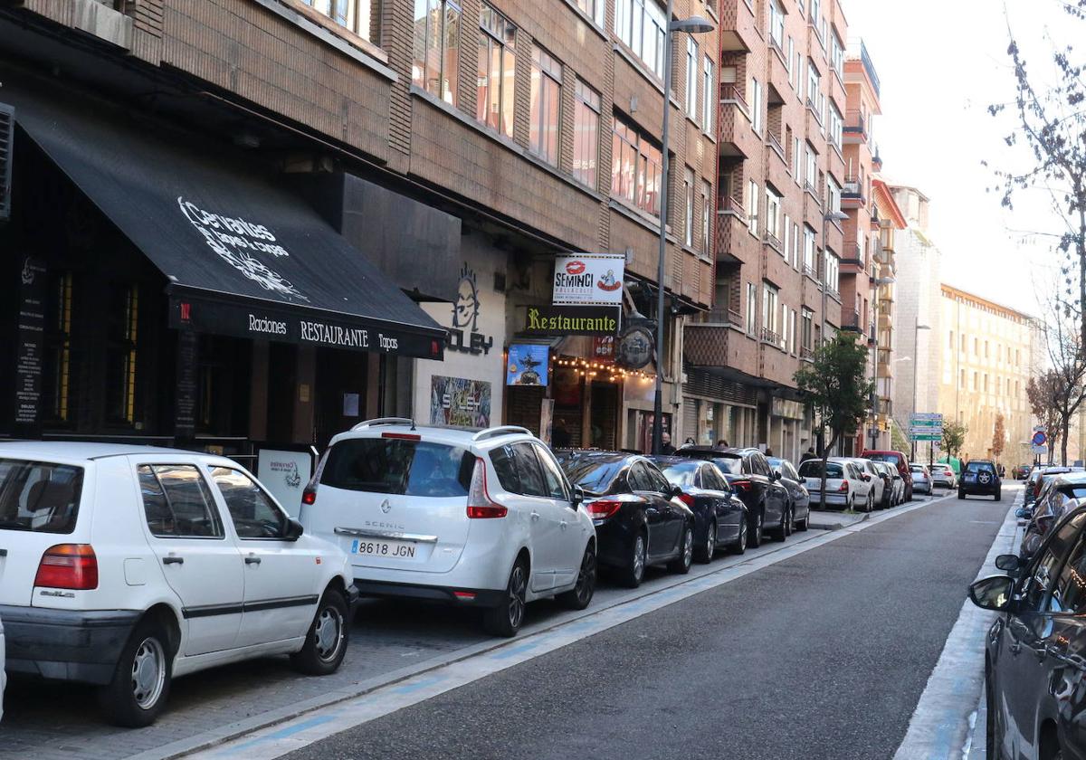 Calle Doctor Cazalla, en la zona de copas de San Miguel, donde ocurrieron los hechos.