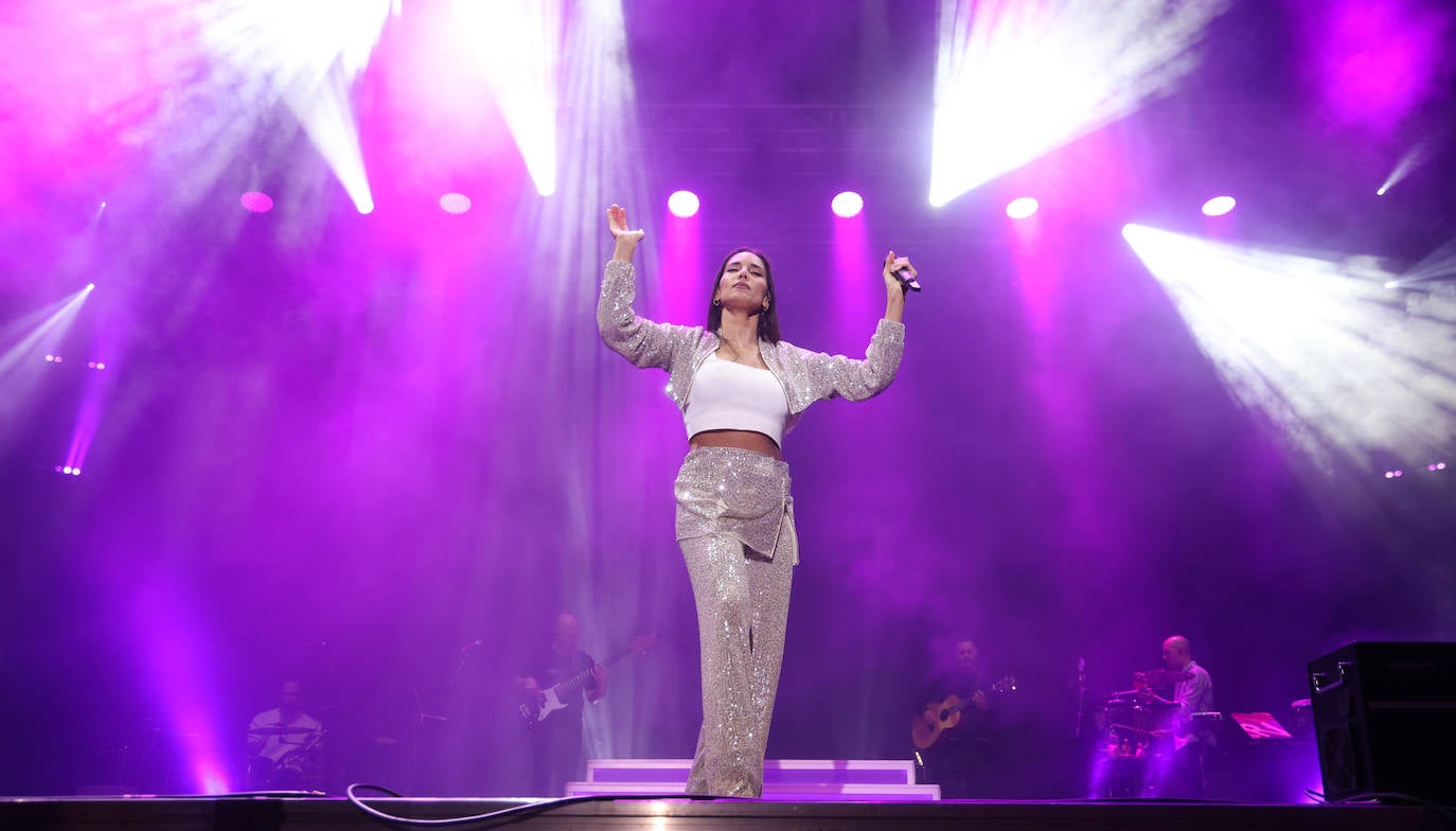 Las imágenes del concierto de India Martínez en la Plaza Mayor de Valladolid