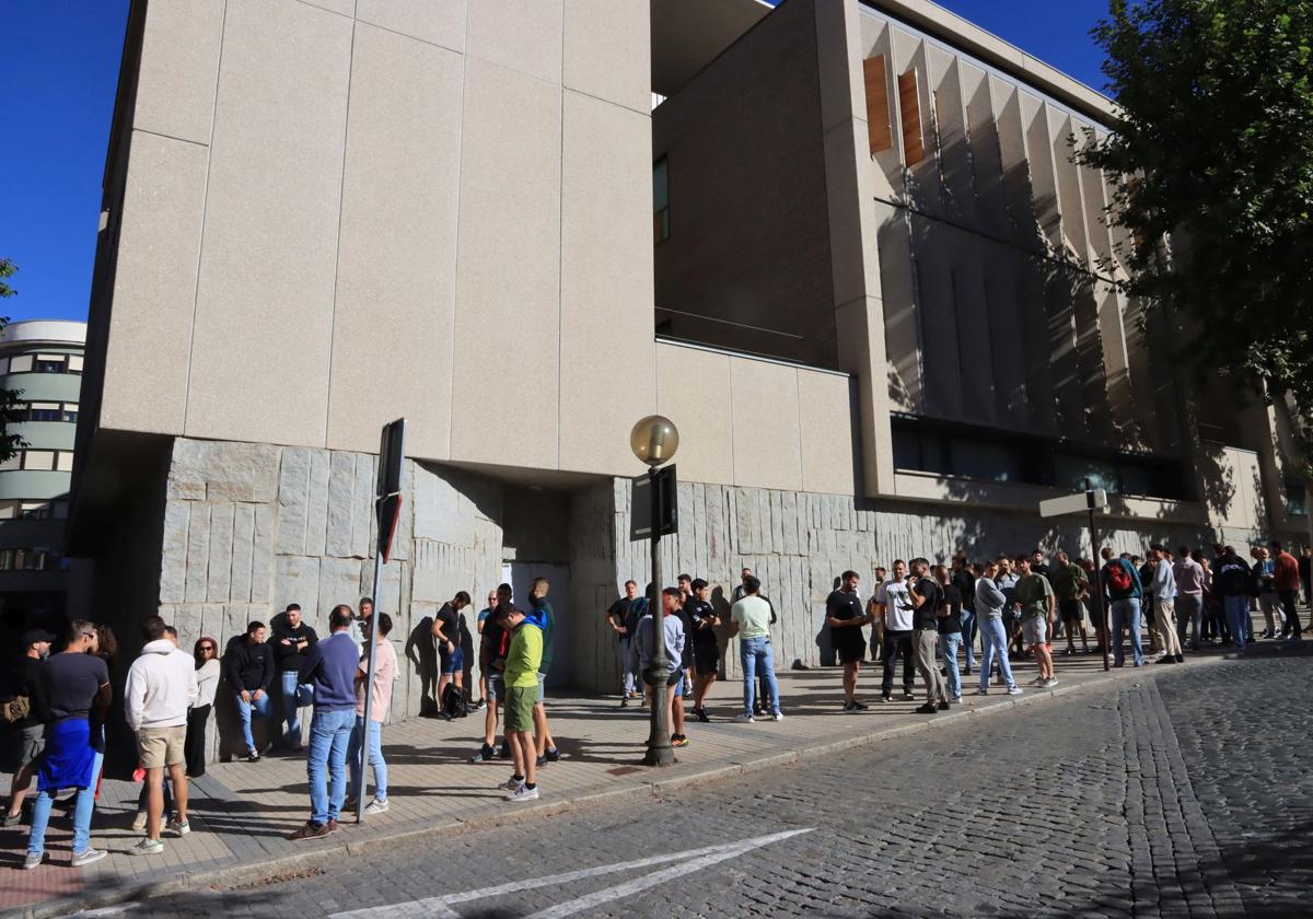 Fotografías del examen para ser bombero en Segovia