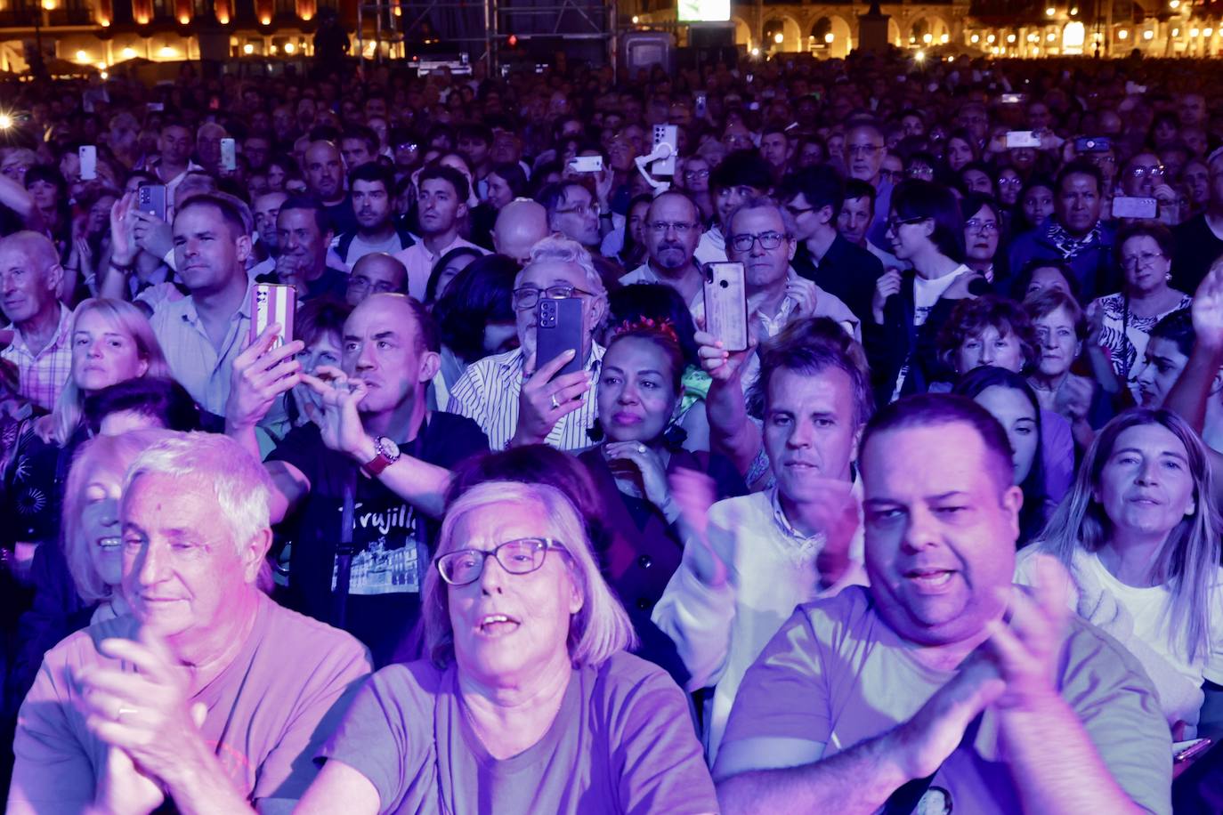 Todas las fotos de la &#039;Gran Noche&#039; de Raphael en su concierto de Valladolid