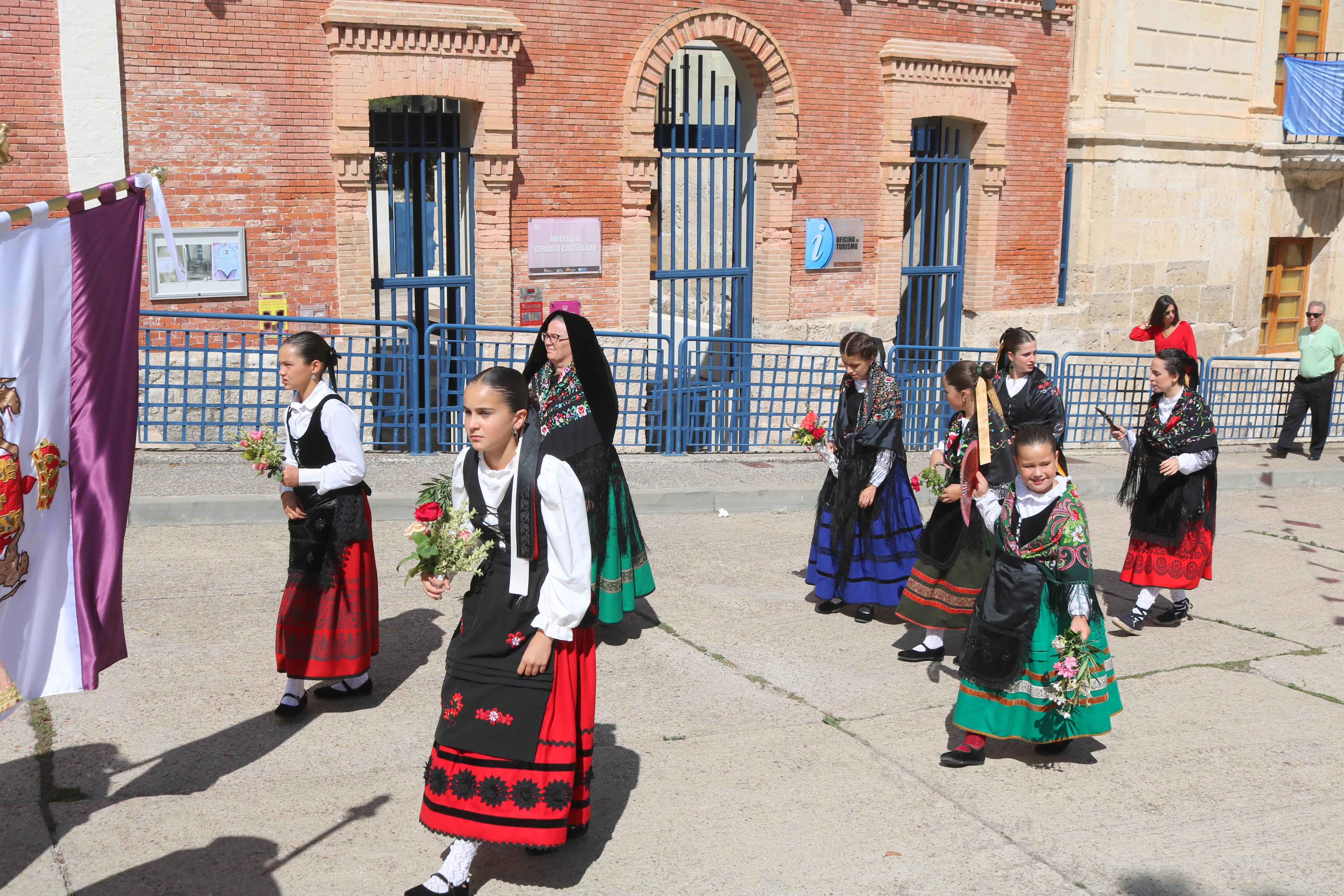 Baltanás se rinde a la Virgen de Revilla