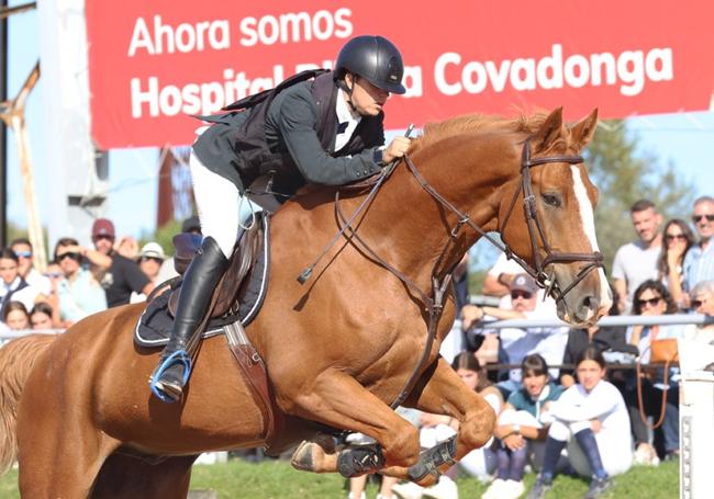 Manuel Rodríguez, plata en juvenil montando a 'Falcone du Lys'.