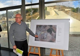 Centeno, en 2006 en la presentación del proyecto.