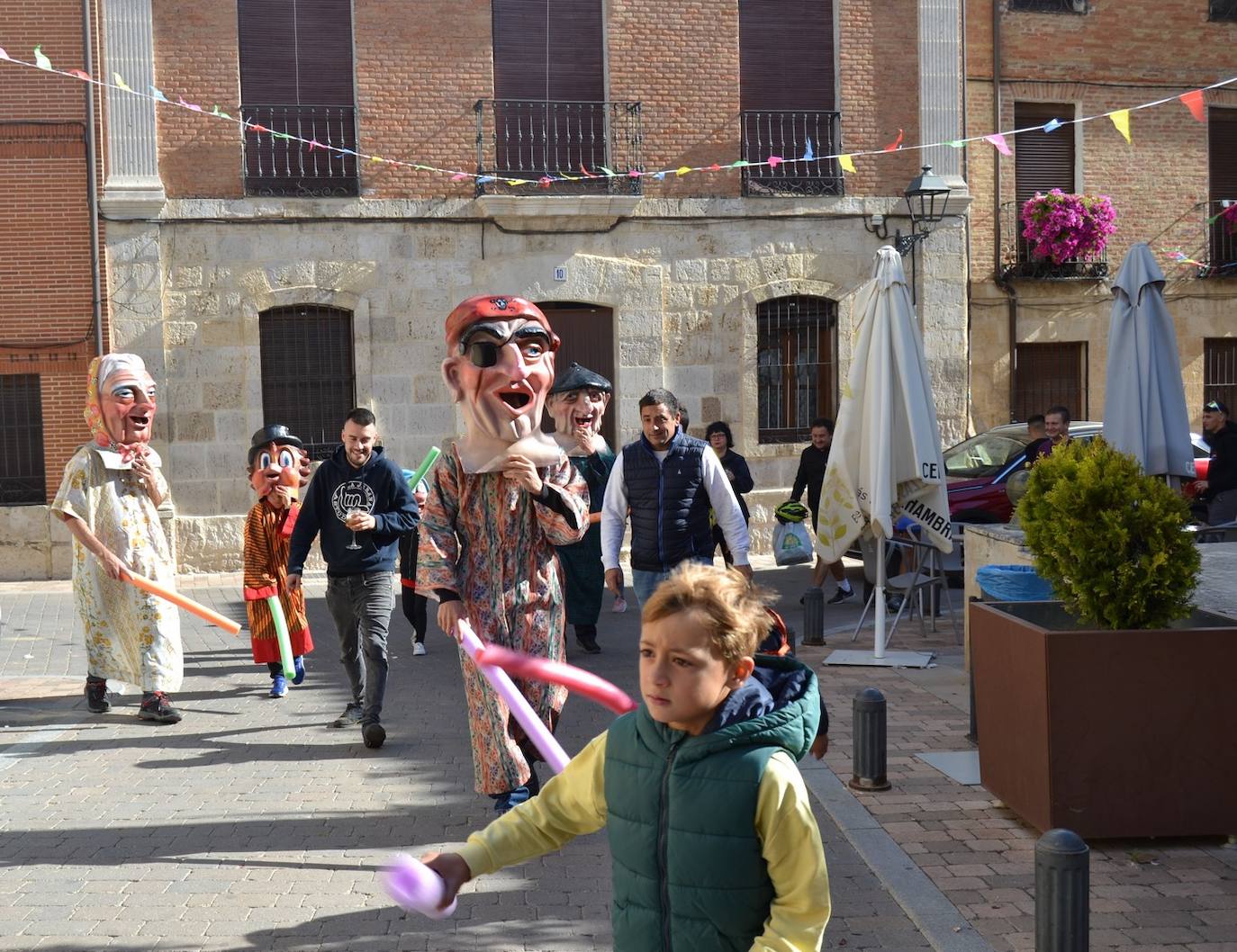 Así lo pasan en Astudillo en las Ferias y Fiestas de la Santa Cruz