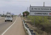 ¿Está permitido adelantar a varios coches a la vez en una carretera convencional?