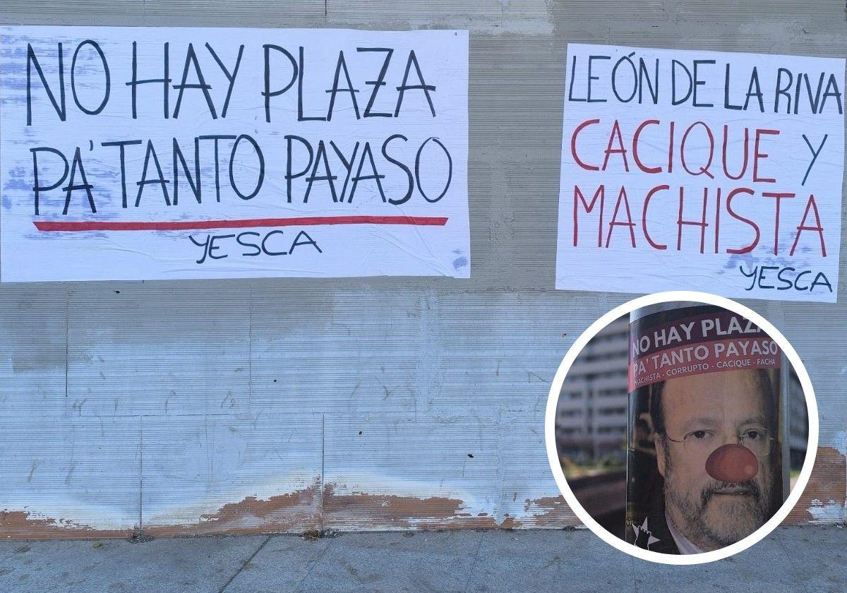 Pancartas y cartel contra León de la Riva en la plaza de la Ciudad de la Comunicación que llevará su nombre.