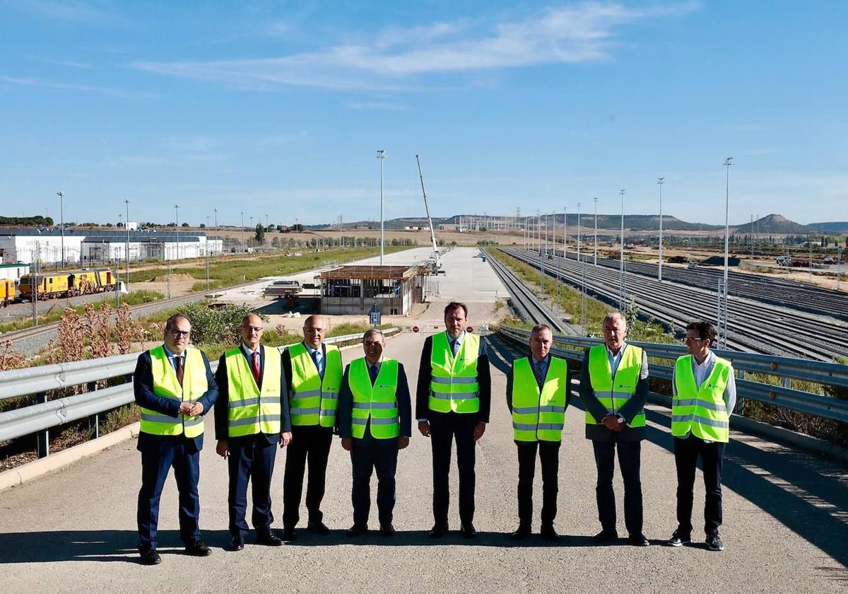30 trenes de mercancías diarios dejarán de pasar por el centro de Valladolid en 2026