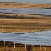 El Ayuntamiento ve «ideales» los barrios incorporados para comunidades energéticas