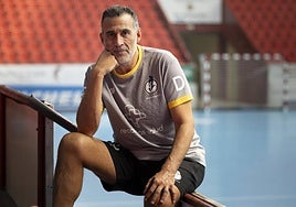 David Pisonero, posando para una entrevista reciente con El Norte.