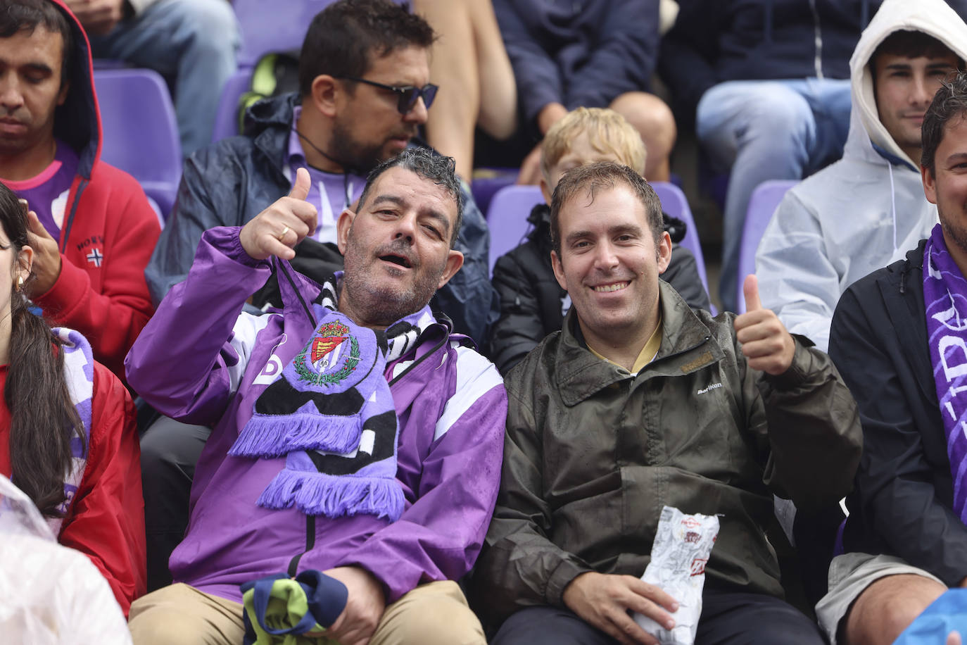 Búscate en las gradas del estadio José Zorrilla (2/4)