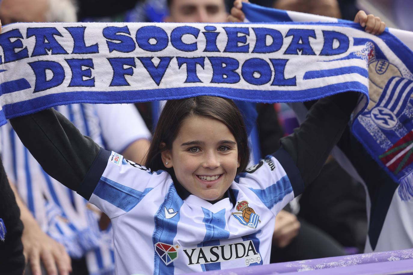 Búscate en las gradas del estadio José Zorrilla (3/4)