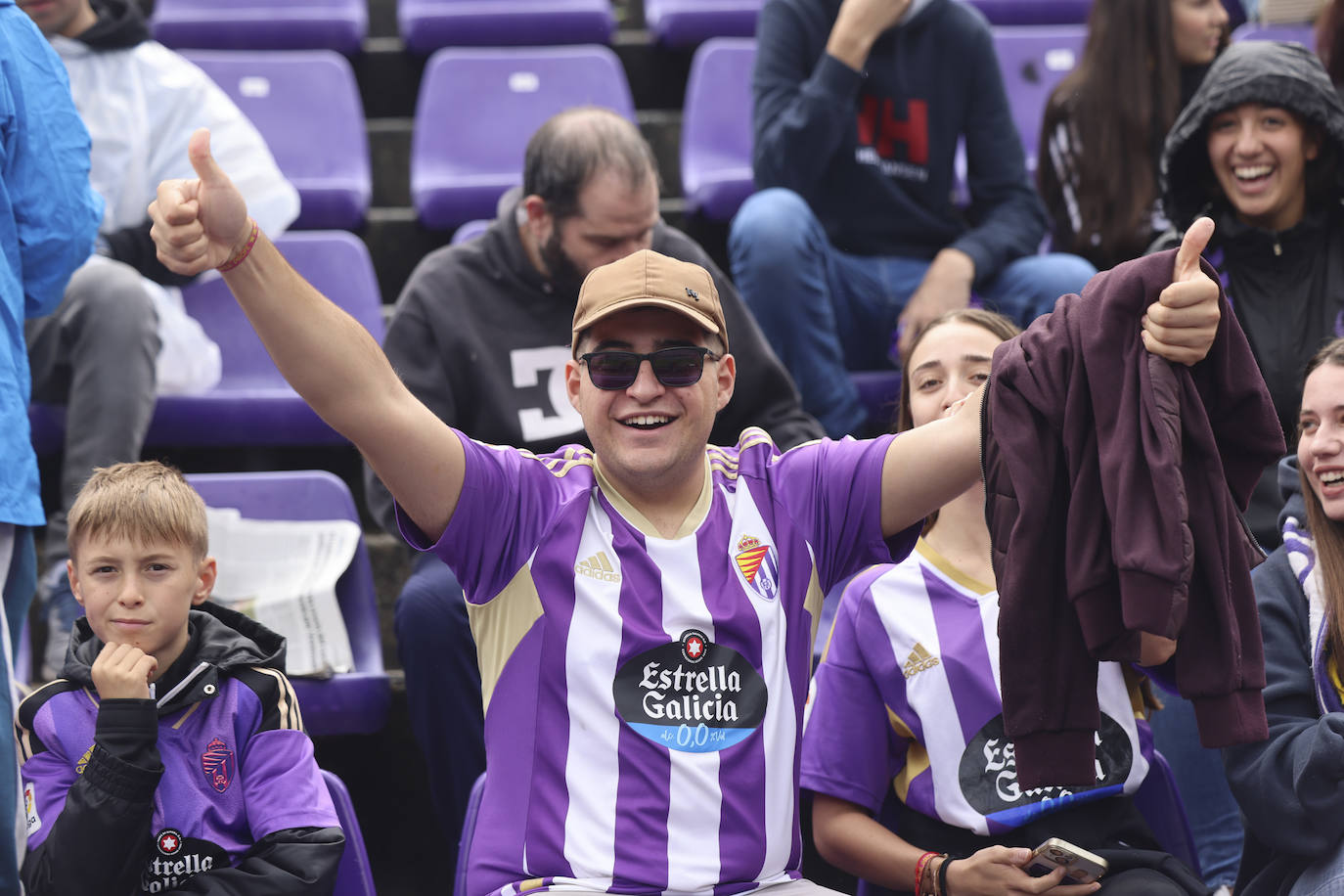 Búscate en las gradas del estadio José Zorrilla (3/4)