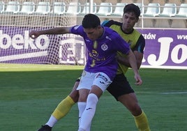 Navarro, en una acción ante el Mojados.