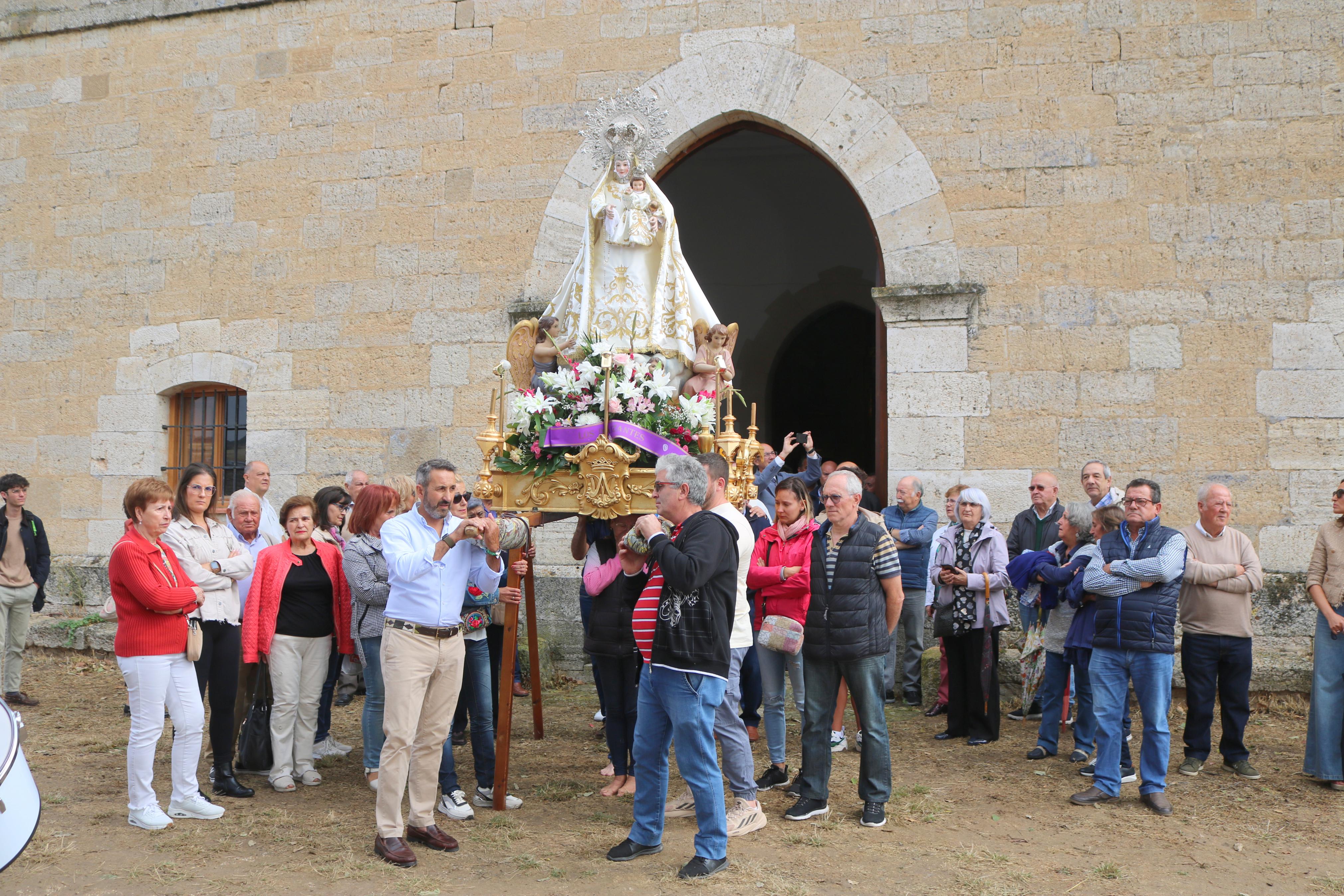 Torquemada se rinde a la Virgen de Valdesalce