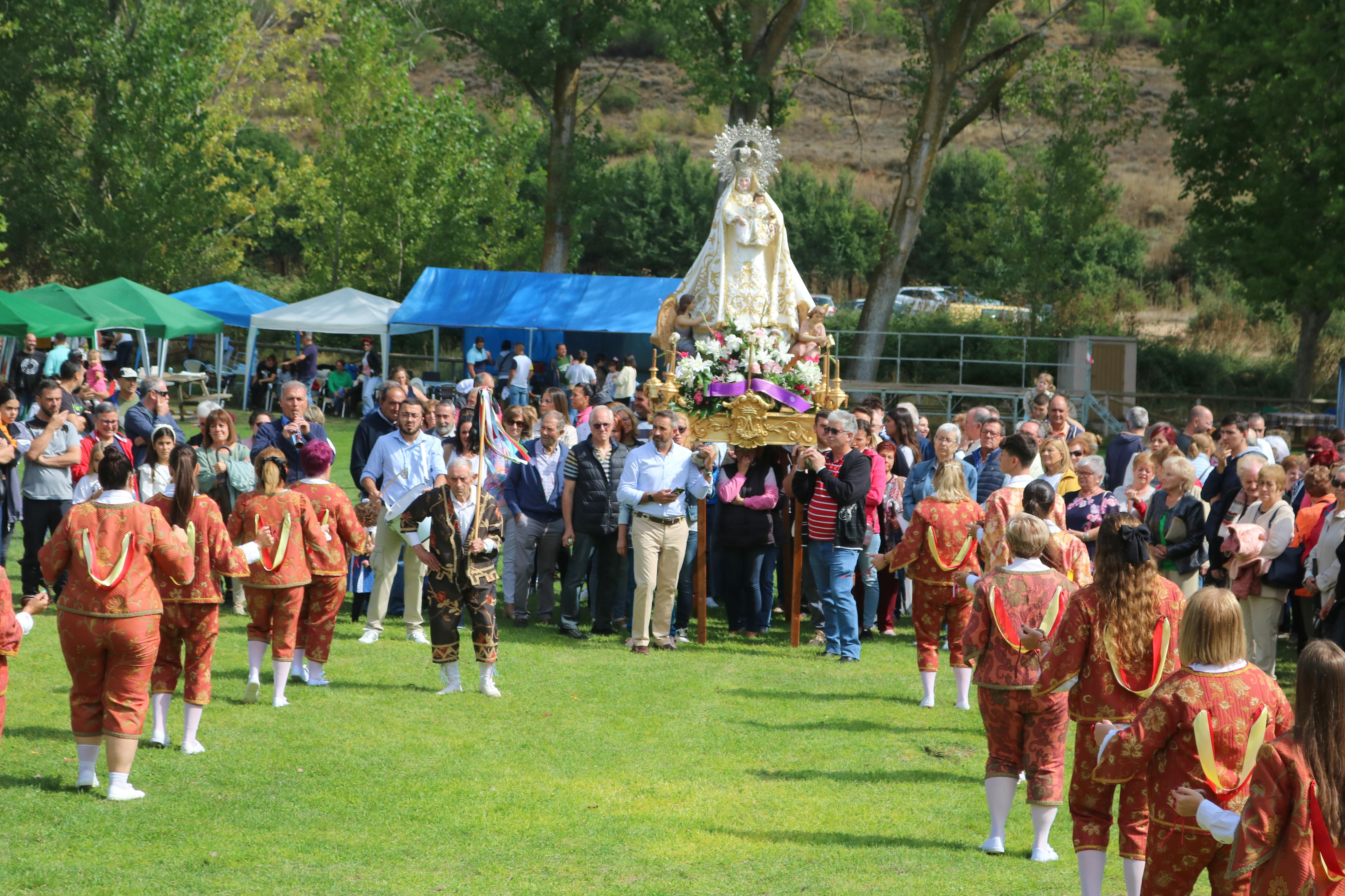 Torquemada se rinde a la Virgen de Valdesalce