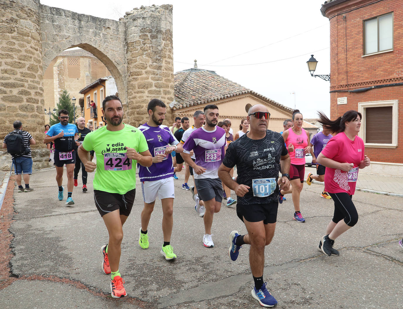 Becerril homenajea a Mariano Haro con una emotiva carrera