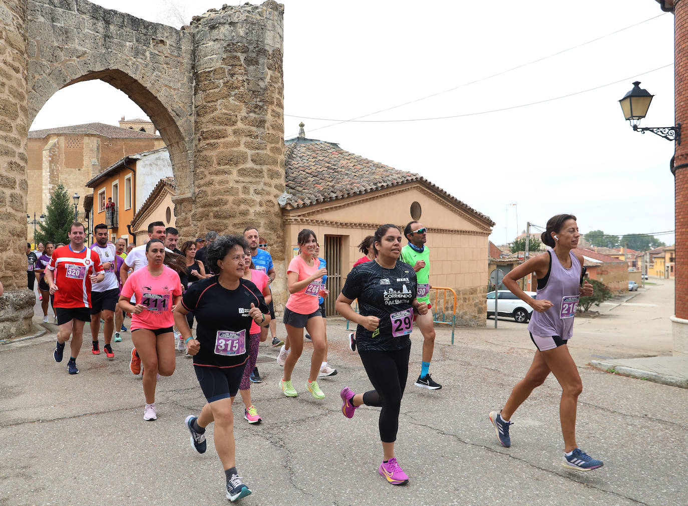 Becerril homenajea a Mariano Haro con una emotiva carrera