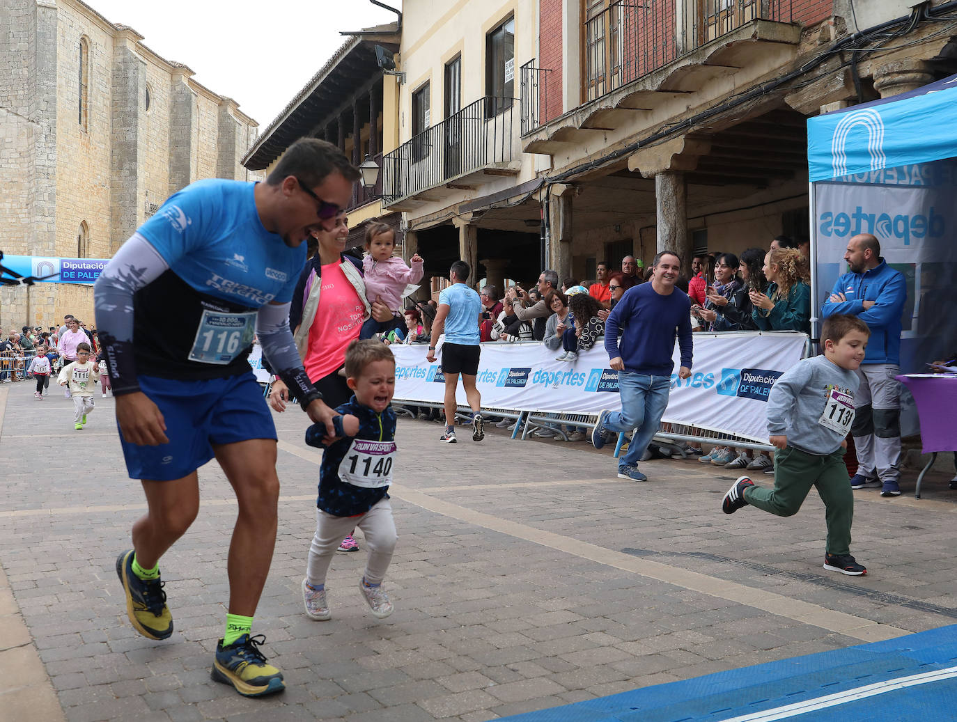 Becerril homenajea a Mariano Haro con una emotiva carrera