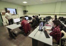 Alumnos del Instituto Galileo en septiembre pasado.