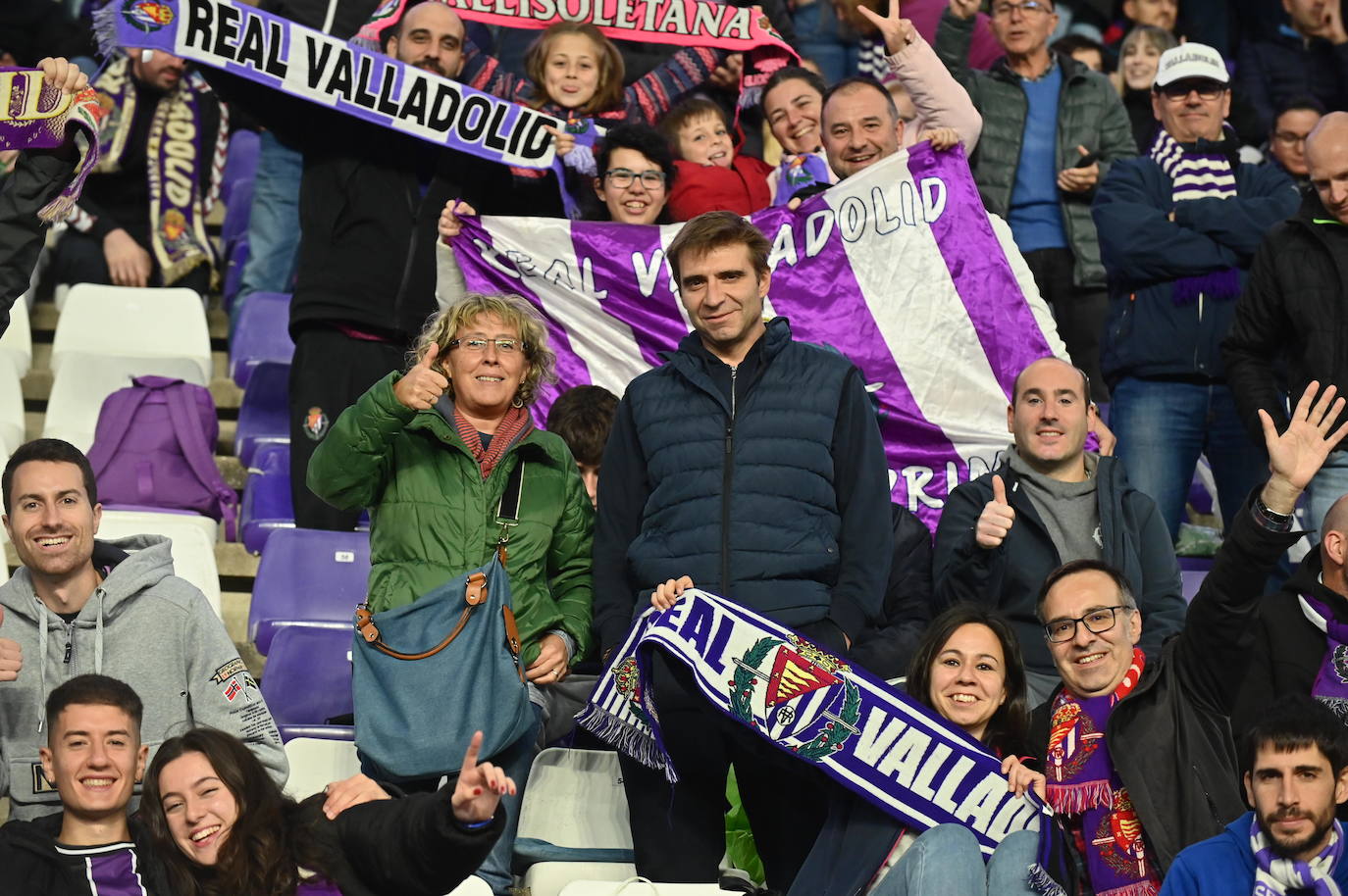 Búscate en la grada del estadio José Zorrilla (3/4)