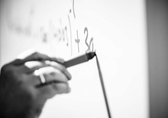 ITH, profesionales que comparten con los opositores la satisfacción de conseguir un futuro brillante