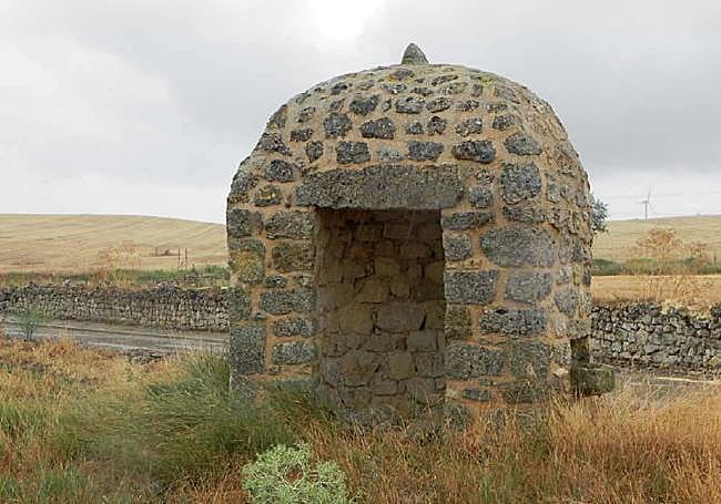 Curioso pozo de Matamula en Villalba de los Alcores.