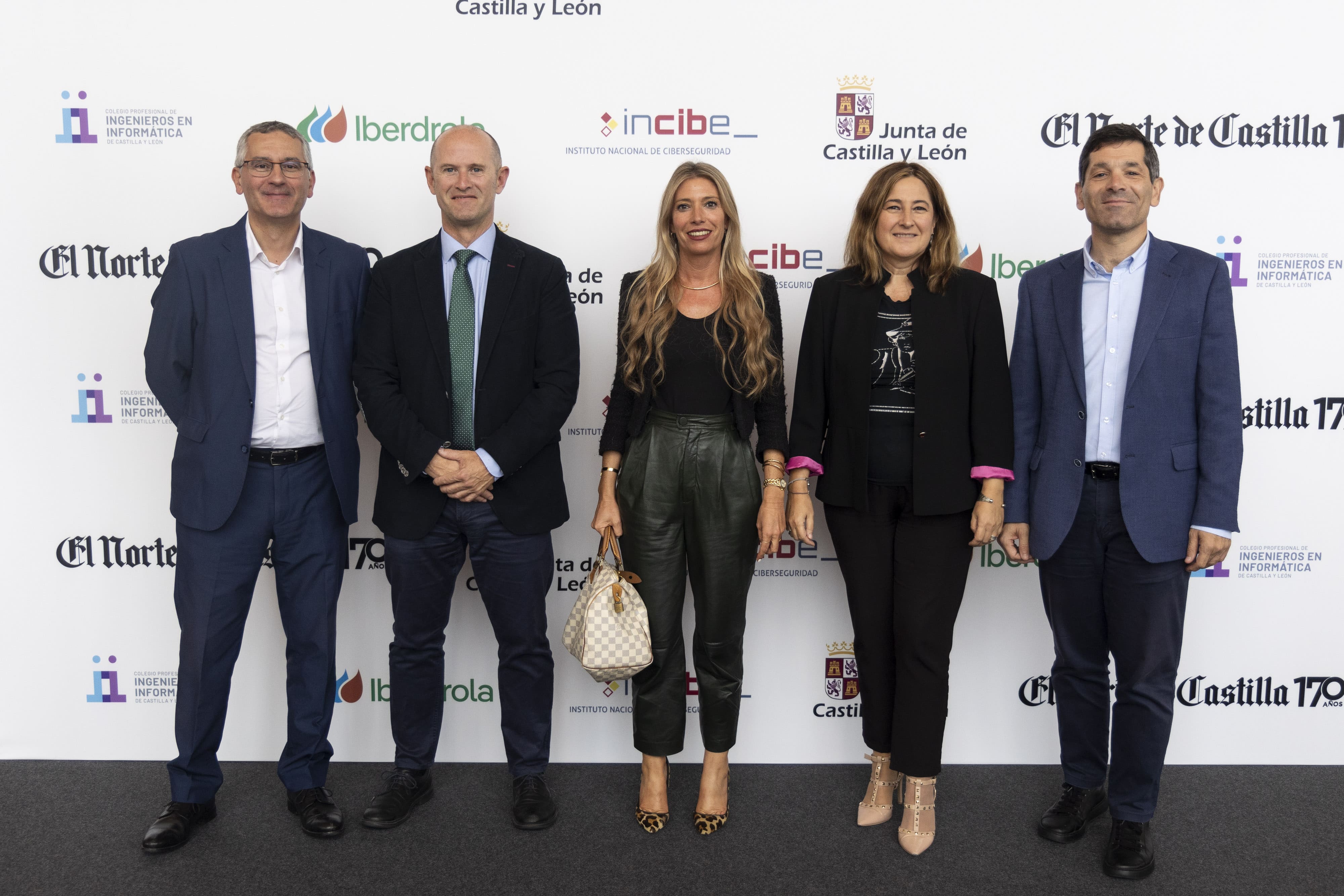 Manuel Perucho (Universidad San Pablo CEU), Miguel Calvo (Iberdrola), Silvia Herrero (Iberdrola), Teresa Cetulio (CEOE) y Paco Hevia (Gullón).