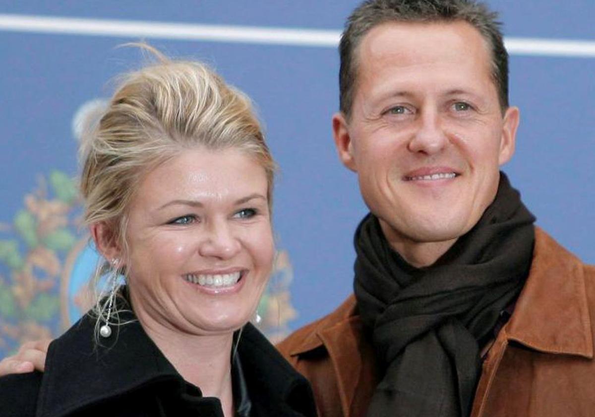 Michael Schumacher y a su mujer, Corinna, en una imagen de archivo.