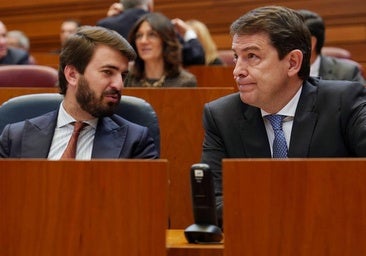 El PP secunda a Vox y pide retirar los libros escolares con «adoctrinamiento»