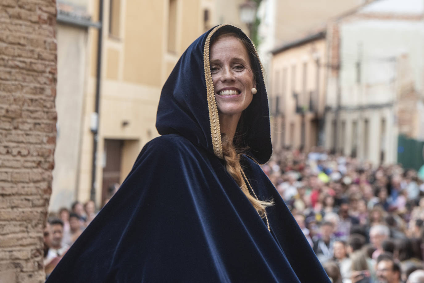 El desfile de Isabel la Católica, en imágenes