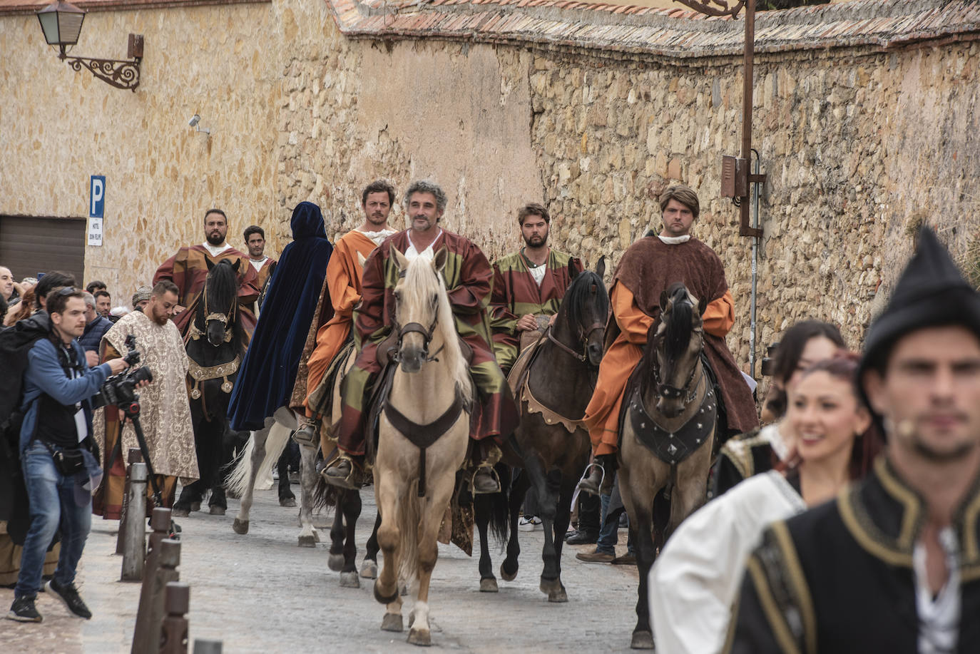 El desfile de Isabel la Católica, en imágenes