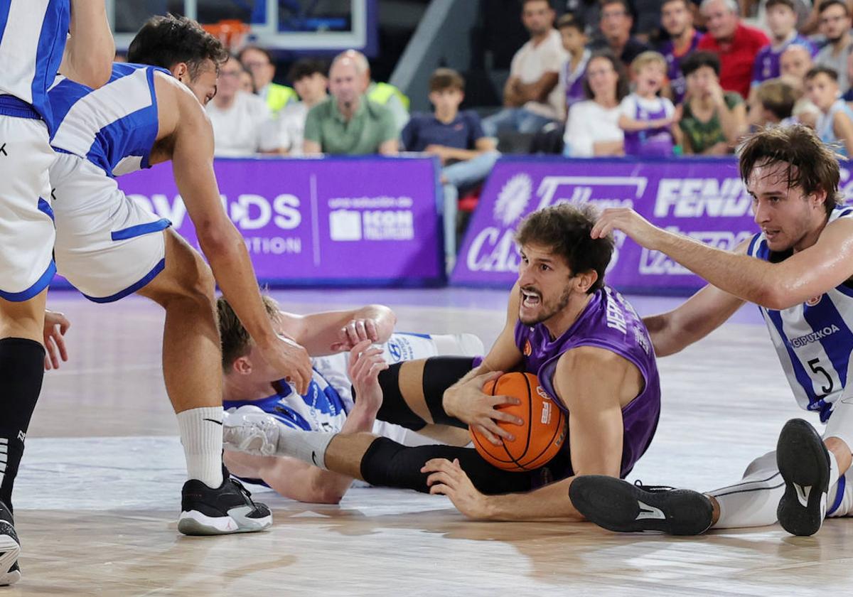 Estreno en casa con victoria del Palencia Baloncesto