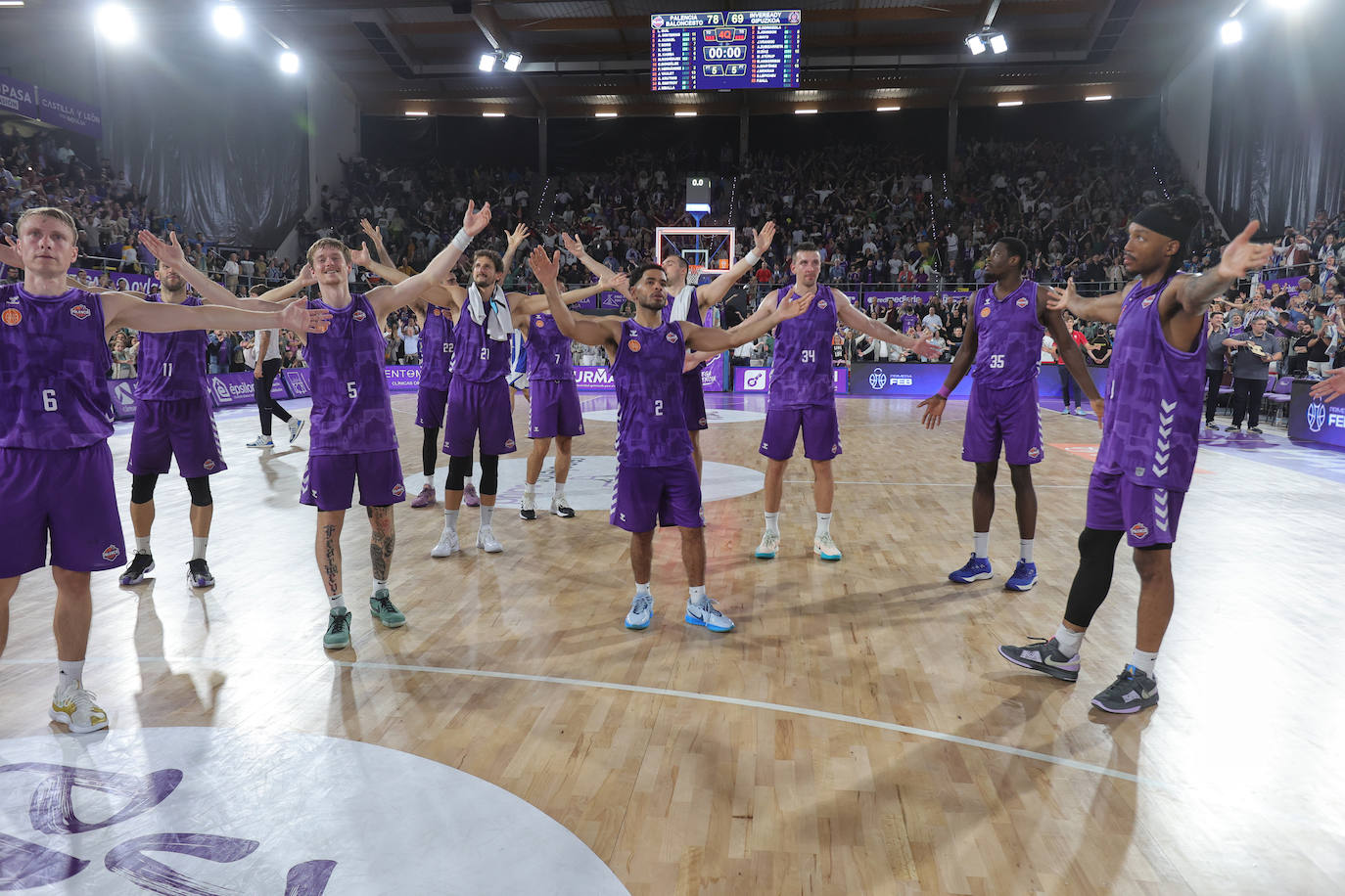 Estreno en casa con victoria del Palencia Baloncesto