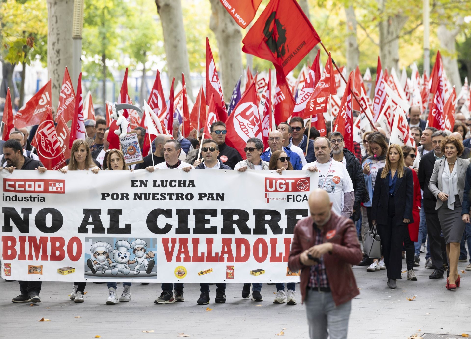 Manifestación contra el cierre de la planta de Bimbo en Valladolid