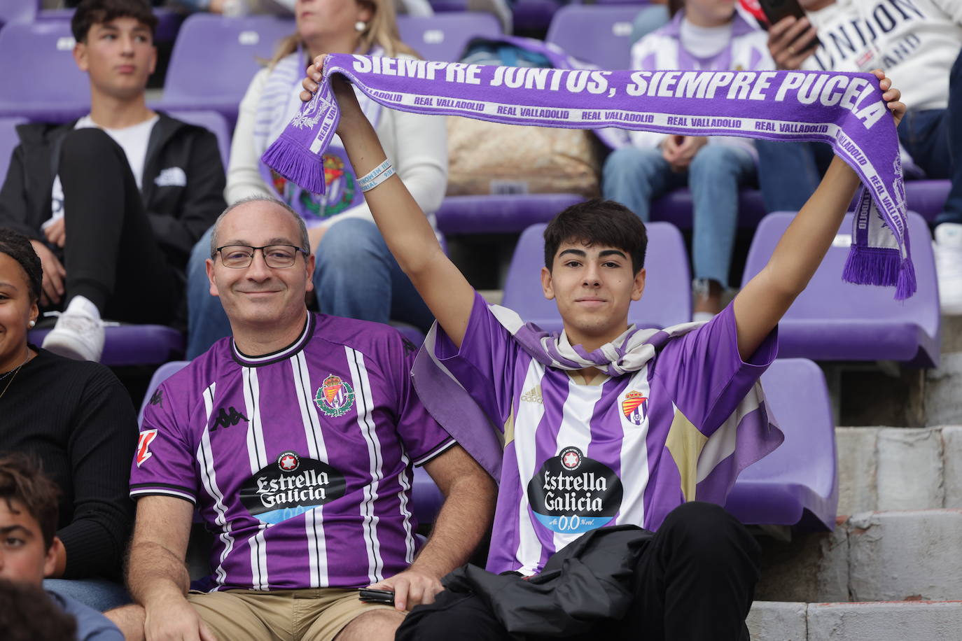 Búscate en la grada del estadio José Zorrilla (4/4)