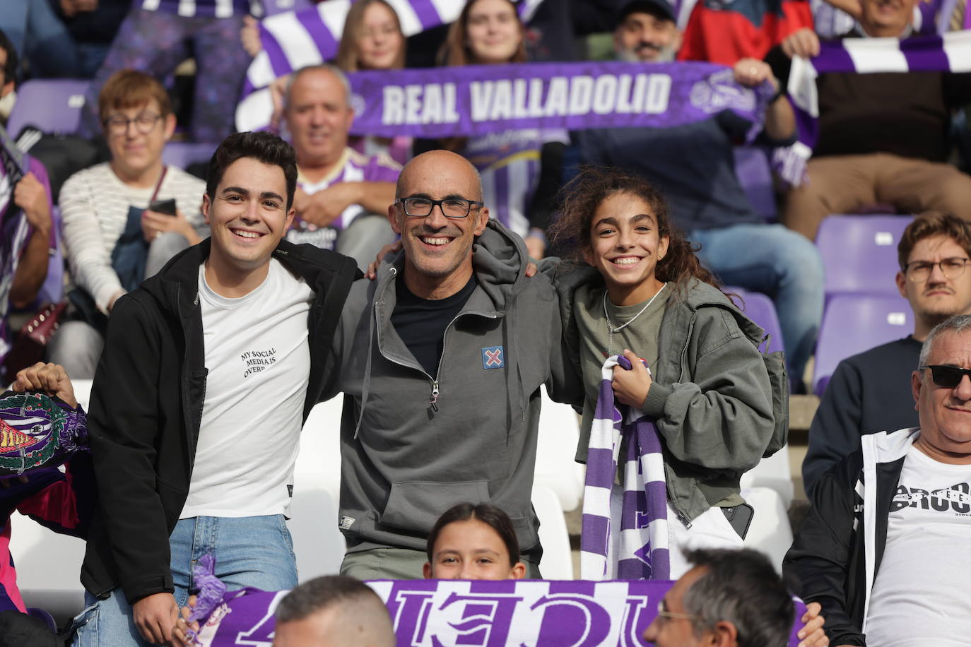 Búscate en la grada del estadio José Zorrilla (3/4)