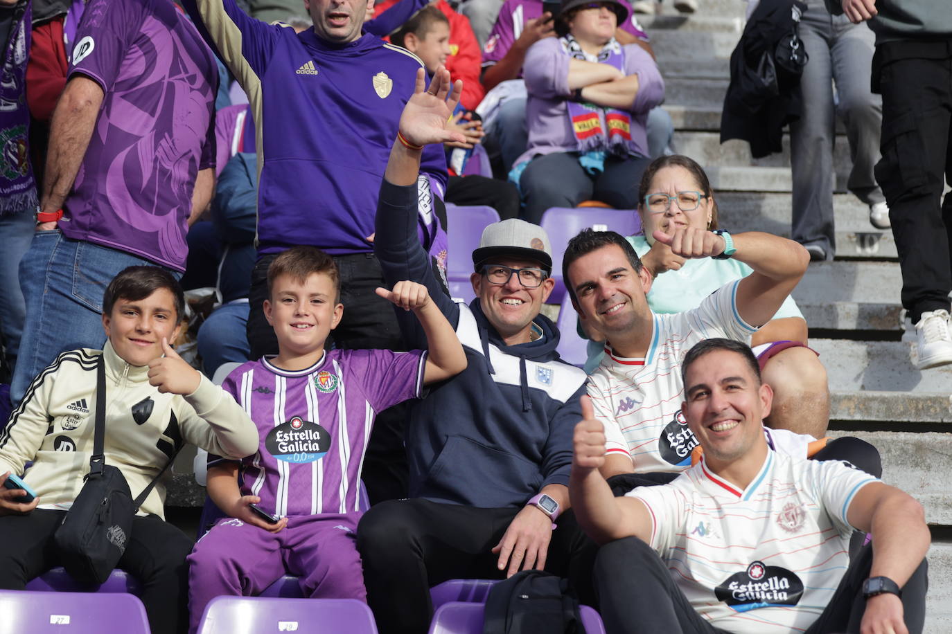 Búscate en la grada del estadio José Zorrilla (3/4)