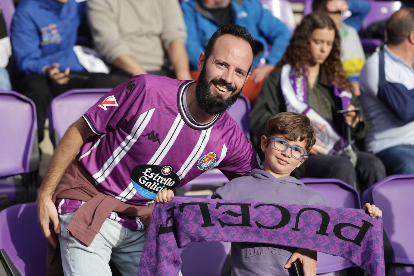 Búscate en la grada del estadio José Zorrilla (4/4)